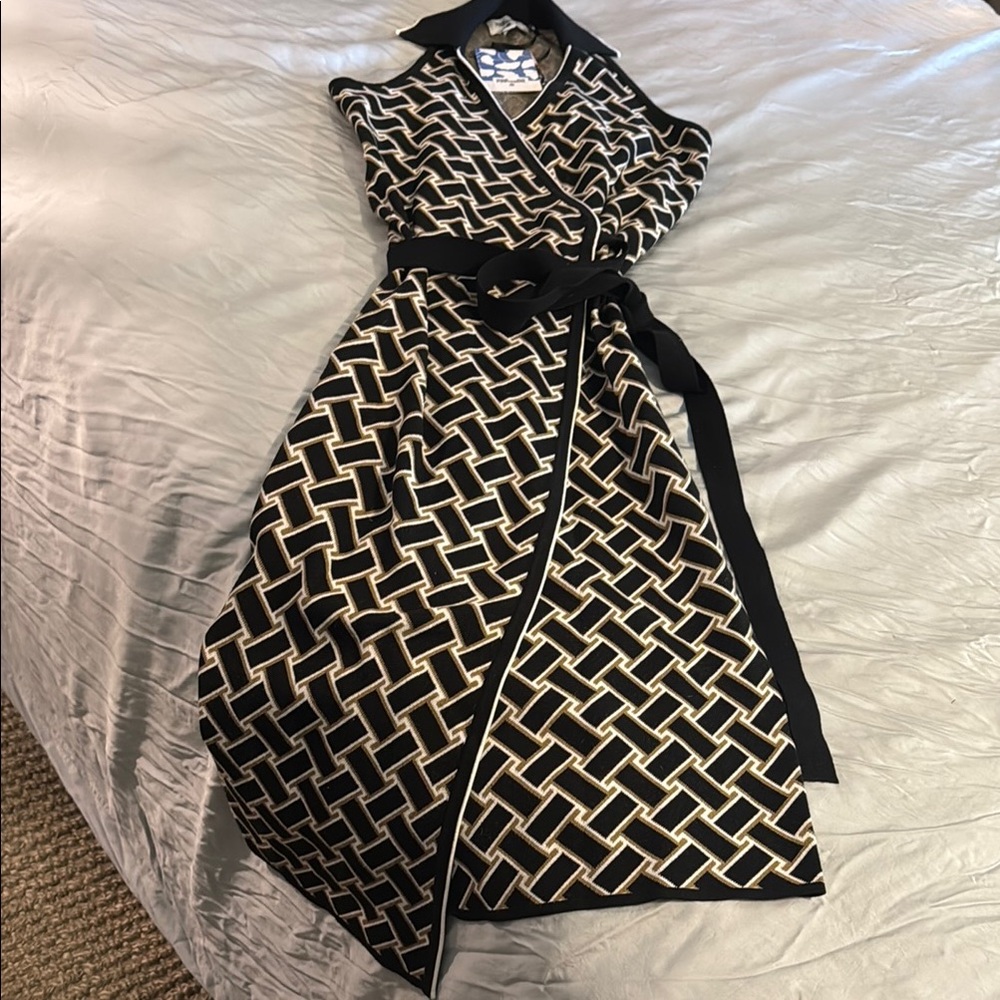 Diane Von Furstenberg for Target Sleeveless Wrap Dress NWT Size M